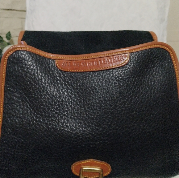Dooney & Bourke Vintage All Weather Leather purse - Picture 5 of 16